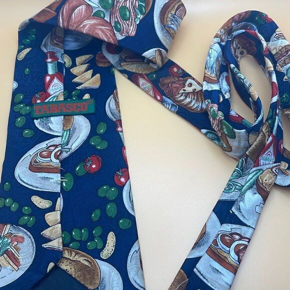 Tabasco Necktie 100% Silk Made in the USA Foodie Sandwiches and Vegetables - Picture 4 of 7